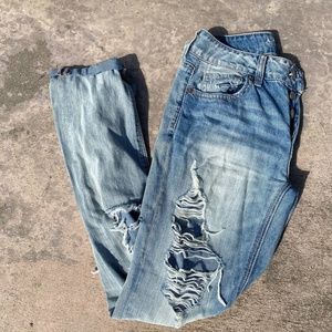 American Eagle Outfitters Boyfriend Jean